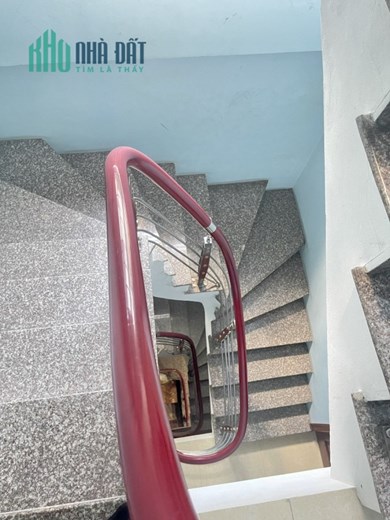 MẶT PHỐ VĂN CHƯƠNG - 40M2 X 5 TẦNG - MT 4.6M - SẦM UẤT NGÀY ĐÊM - GIÁ CHỈ NHỈNH 8 TỶ