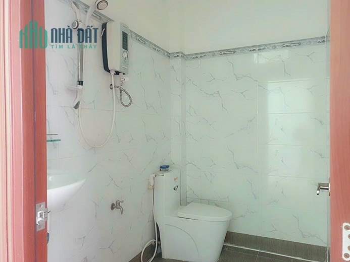 Cho thuê NNC mới 4 tầng đường Liên tỉnh 5 - P5.Q8. Giá 12 triệu