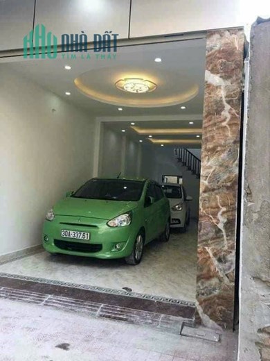Bán nhà lô góc 5 tầng Vĩnh Quỳnh, Thanh Trì GARA Ô TÔ để vừa 2 xe cực đẹp.