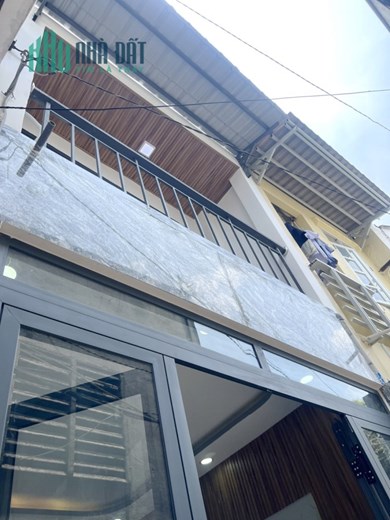 Nhà mới 2 tầng sát chỗ đậu ô tô Âu Dương Lân P3 Q8 giá 3tỷ6 TL