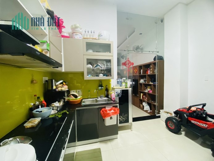 Bán nhà HẺM XE HƠI 6M Thông, Khuông Việt, Quận Tân Phú, 42m2(4x10.5), 4 TẦNG BTCT
