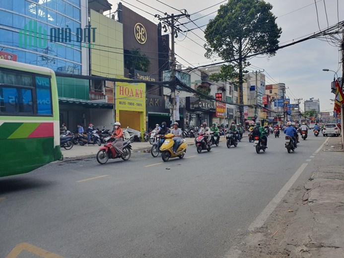 BÁN NHÀ trước mặt LÊ VĂN VIỆT, HIỆP PHÚ THỦ ĐỨC - 110M2 CHÍNH CHỦ Phương Anh 0368115479