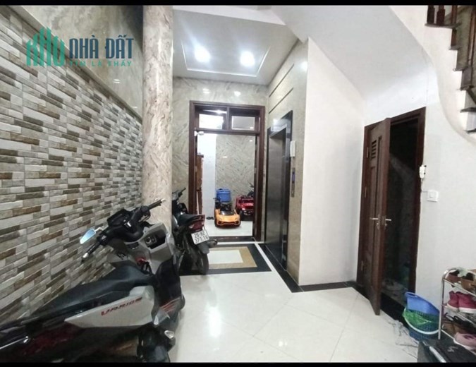 Trương Định phân lô Ôtô tránh kinh doanh đỉnh DT 66m 7 tầng thang máy  15.3 tỷ