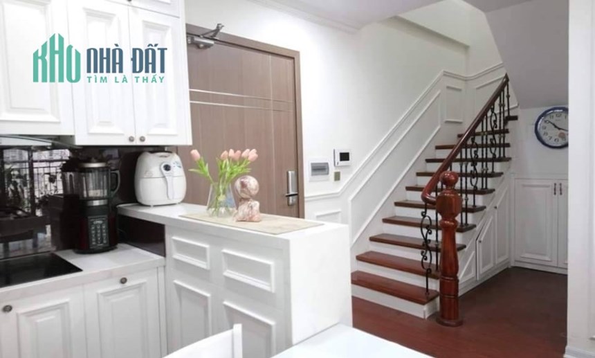 Siêu gấp 29.5triệu/m2 - Penhouse đẳng cấp 136Hồ Tùng Mậu - 189m2 BC ĐN