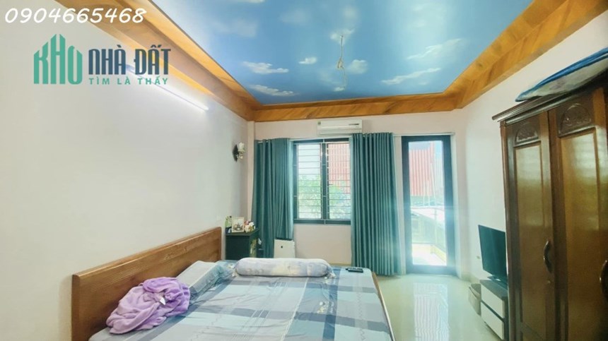 MẶT NGÕ Ô TÔ, NHÀ MỚI 5 TẦNG Ở NGAY PHỐ NGÔ GIA TỰ, QUẬN LONG BIÊN.