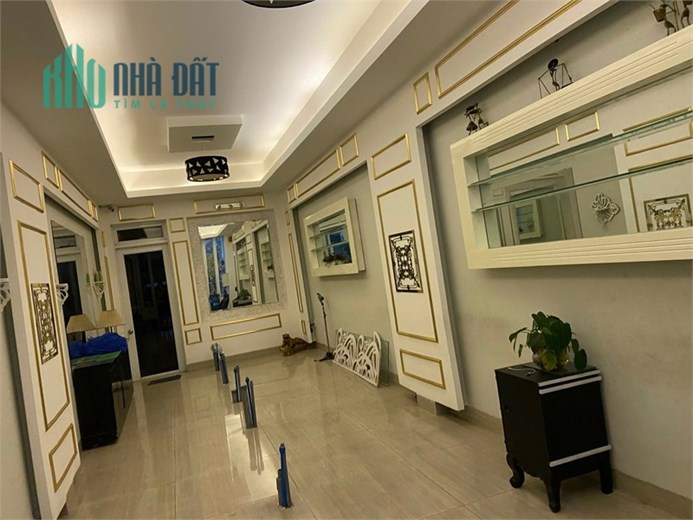 Cho thuê mặt bằng 1t2l đẹp đường trương công định, tpvt