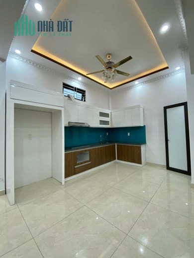 Bán nhà độc lập 3 tầng xây mới oto đỗ cửa Lũng Đông Hải An