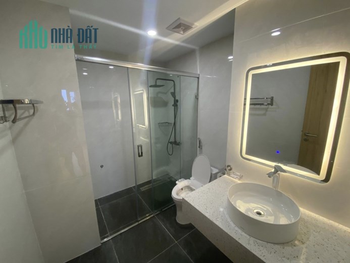 Penhouse Toà Sapphire Palace Số 4 Chính Kinh 235m2, 9.4 tỷ
