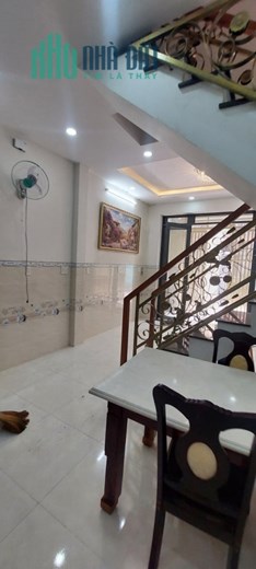 1 TRỆT 1 LẦU - HẺM XE HƠI THÔNG - GẦN ST NHẬT TÂN PHÚ - 40m2 - NHỈNH 3 TỶ.