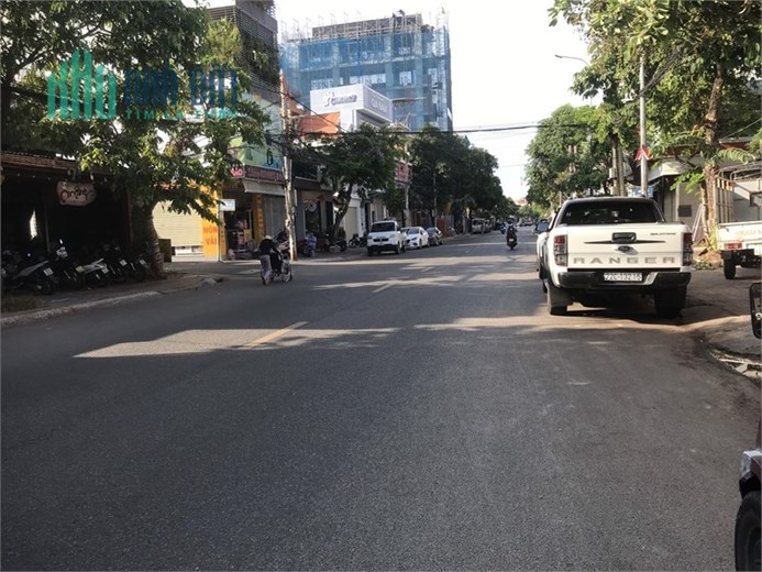 Cho thuê mặt bằng 180m2 đường Huyền Chân Công Chúa, TPVT vị trí đẹp