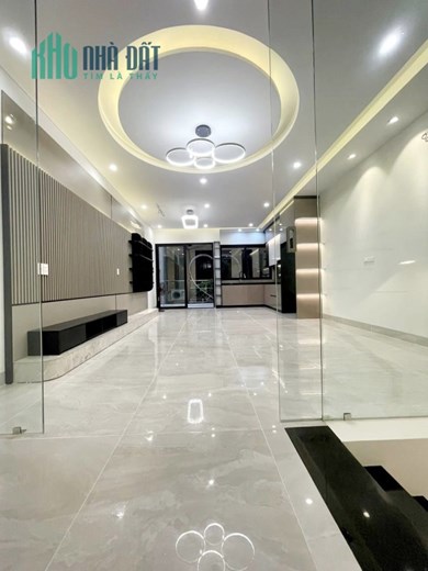 Bán Nhà Trần Quang Diệu, Nhà Mới, Thang Máy, View Vườn Hoa, Ô Tô, dt 60m2*6T, chỉ 16,5 Tỷ