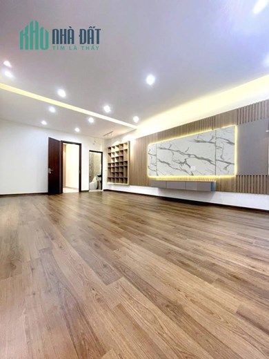 Bán Nhà Trần Quang Diệu, Nhà Mới, Thang Máy, View Vườn Hoa, Ô Tô, dt 60m2*6T, chỉ 16,5 Tỷ