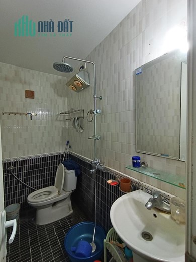 Tìm khách thuê 𝗡𝗚𝗨𝗬𝗘̂𝗡 𝗖𝗔̆𝗡 NHÀ MẶT PHỐ GIÁP NHỊ 77m, 15tr/tháng