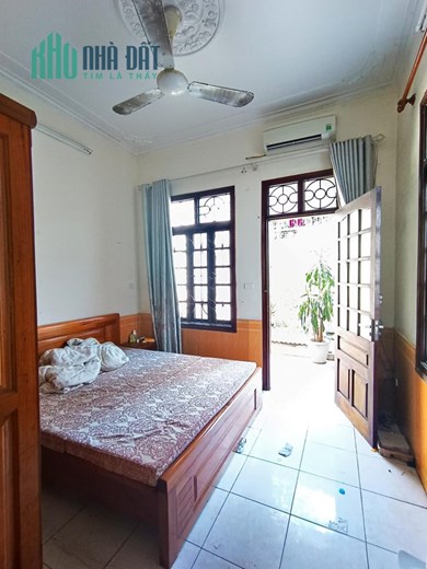 Tìm khách thuê 𝗡𝗚𝗨𝗬𝗘̂𝗡 𝗖𝗔̆𝗡 NHÀ MẶT PHỐ GIÁP NHỊ 77m, 15tr/tháng