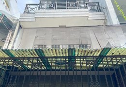 Nhà trệt + 2 lầu hẻm Nguyễn Thị Tần P2Q8 Giá 12 triệu/tháng