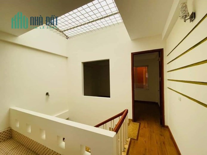 Bán nhà riêng Hoa Bằng Cầu Giấy Ngõ Oto , Có GaRa 50m2 Xây 5 Tầng