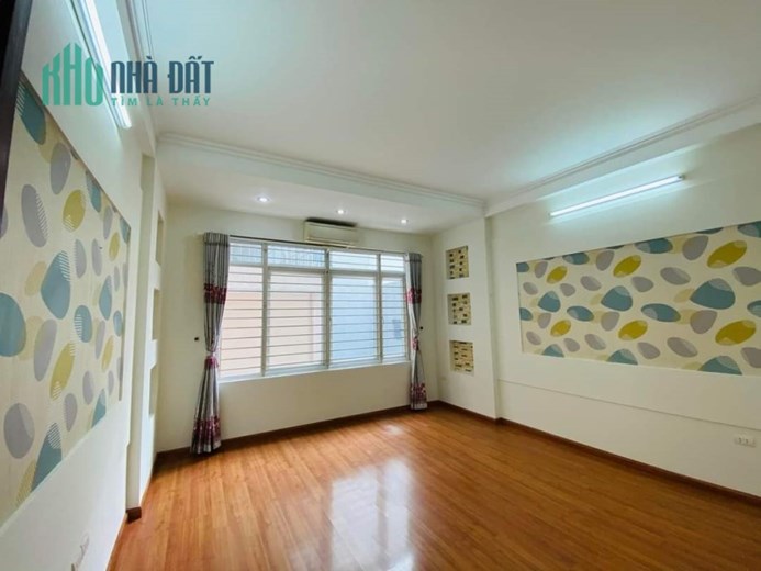 Bán nhà riêng Hoa Bằng Cầu Giấy Ngõ Oto , Có GaRa 50m2 Xây 5 Tầng