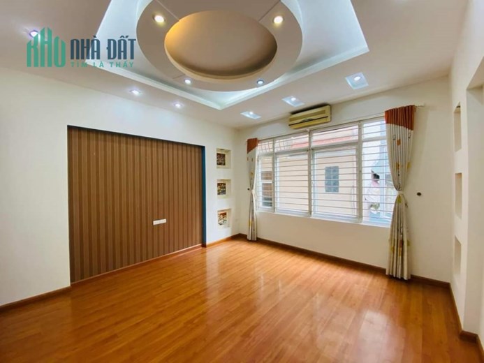 Bán nhà riêng Hoa Bằng Cầu Giấy Ngõ Oto , Có GaRa 50m2 Xây 5 Tầng