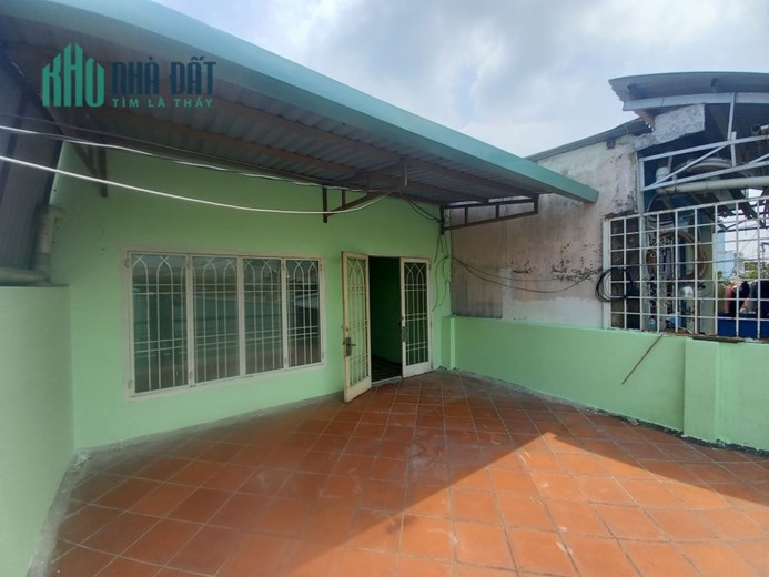 3 tỷ- 64m2- Rộng 5m- 2 tầng ở ngay-Hẻm ô tô-Gần MT-Đường số 8 -Linh Trung-TĐ