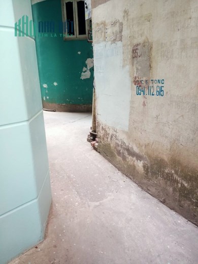 Bán gấp nhà 4,5 tỷ ngõ Phương Mai 35m x 4 tầng, ngõ xe máy tránh nhau
