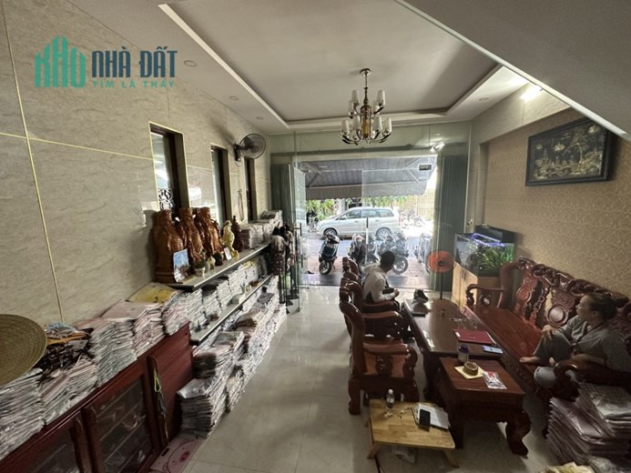 🎯 NHÀ MẶT TIỀN PHẠM NGỌC THẠCH-HẢI CHÂU-70M2-CHỈ 5.7 TỶ.