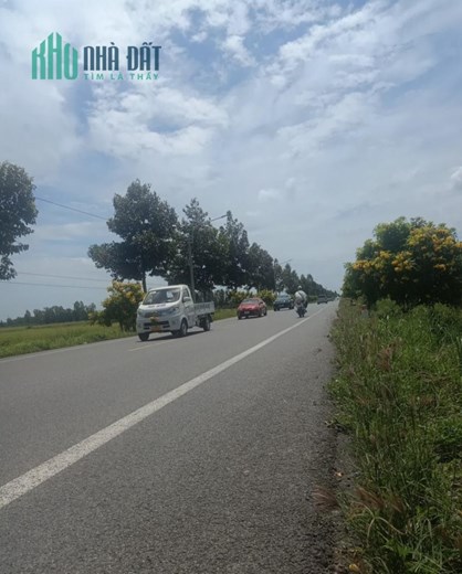 CHÍNH CHỦ CẦN BÁN NHANH Lô Đất  Đẹp Mặt Tiền Lộ 61C Gần Trường Cao Đăng Luật Vị Thanh, Hậu Giang