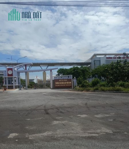 CHÍNH CHỦ CẦN BÁN NHANH Lô Đất  Đẹp Mặt Tiền Lộ 61C Gần Trường Cao Đăng Luật Vị Thanh, Hậu Giang