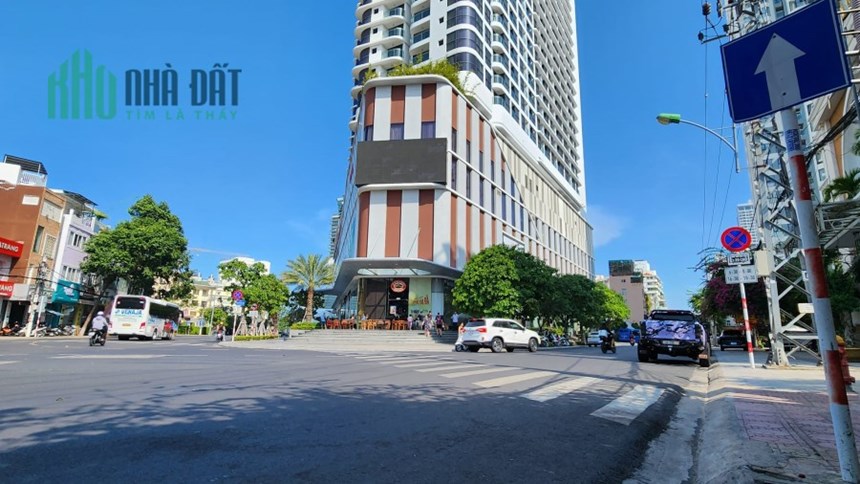 NHA TRANG. NHÀ MẶT TIỀN LÊ THÁNH TÔN 198M2 DTSD. GIÁ 17 TỶ 860