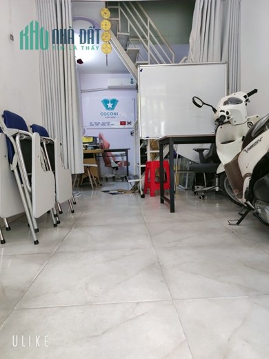 Bán Gấp nhà Đường Đinh Tiên Hoàng, Phường 3, Quận Bình Thạnh.