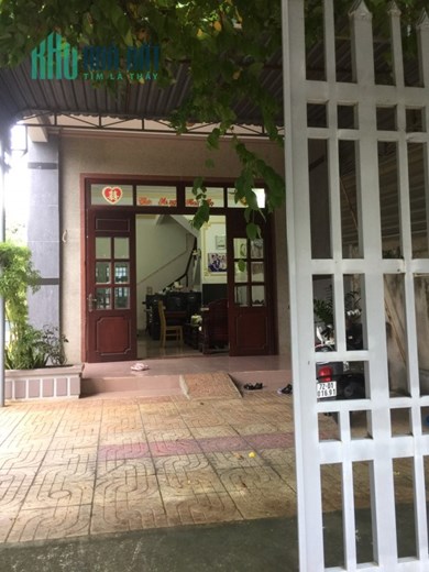 Cho thuê nhà nguyên căn 1 trệt 2 lầu Thuộc tổ 4, KP3, hẻm 162 Trương Định, phường Phước Hưng, TP Bà