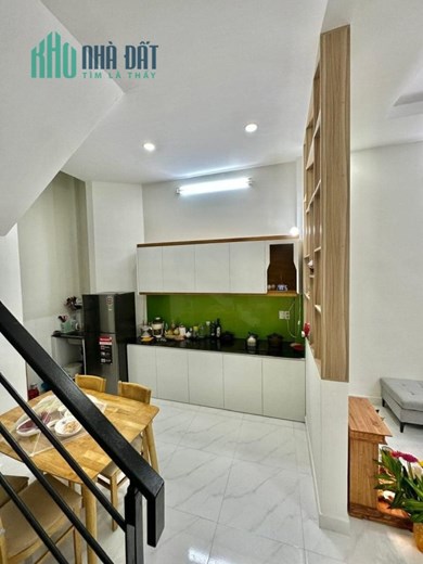BÁN NHÀ ĐẸP -TRUNG TÂM QUẬN 7- 3 TẦNG-Đ. LÊ VĂN LƯƠNG- F.TÂN QUY- QUẬN 7.