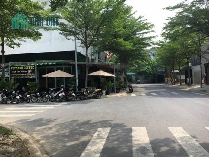 Do cần tiền gấp để định cư nên bán lỗ nhà + đất 496m² (đang cho thuê 16tr/tháng) tại đường Hiệp