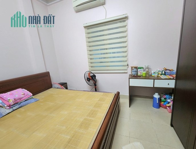 TẦM TIỀN HIẾM - TRUNG TÂM CẦU GIẤY - TIỆN ÍCH NGẬP TRÀN – GẦN PHỐ, GẦN ĐH THỦ ĐÔ – 5T, MT 4m, 3.9 TỶ