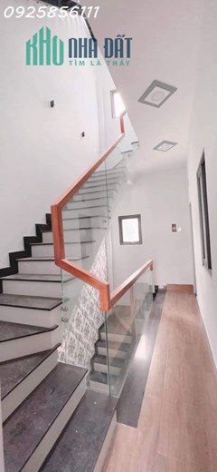 Bán nhà ở ngay Lã Xuân Oai Tăng Nhơn Phú A 128m sử dụng 4 pn khu phân lô
