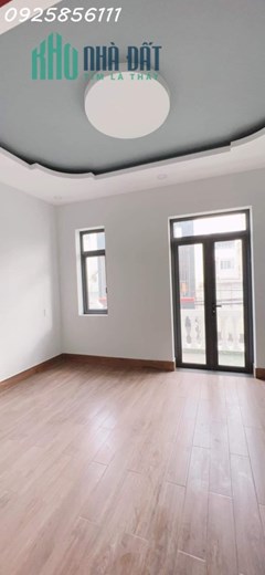 Bán nhà ở ngay Lã Xuân Oai Tăng Nhơn Phú A 128m sử dụng 4 pn khu phân lô