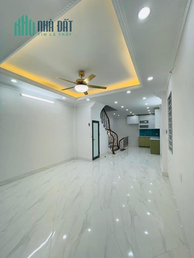 BÁN NHÀ NGÕ 521/31 TRƯƠNG ĐỊNH, 2 mặt thoáng, 42M2 GIÁ CHỈ 5.95 TỶ (có thương lượng).