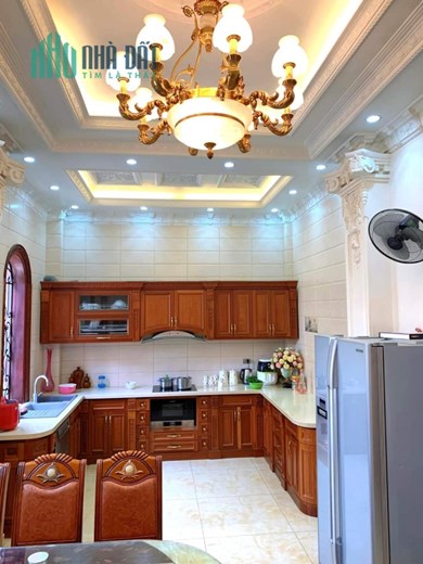 bán nhà xuân đỉnh tòa lâu đài xa hoa lộng lẫy 198m 5t chỉ 36,999 tỷ.