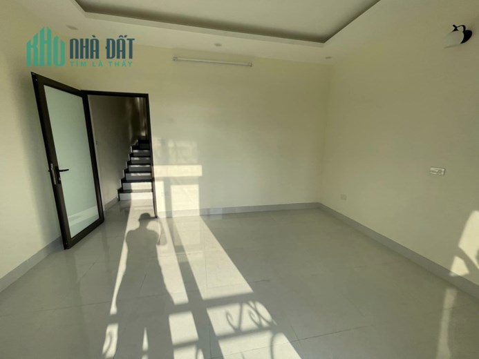 Bán nhà 77m2 phố Hoàng Hoa Thám, Tây Hồ Căn góc 15 phòng ngủ Dòng tiền >10% 10.4 Tỷ