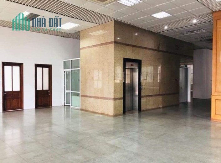 Bán Toà Nhà Văn Phòng Phố Đỗ Quang Nguyễn Thị Định, 94m2, 8 tầng thang máy, view vườn hoa kinh