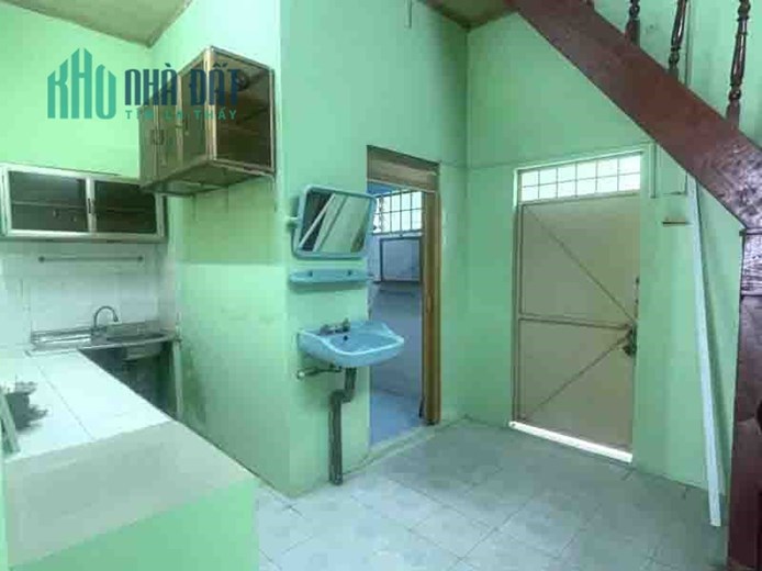 Bán Nhà Linh Xuân Thủ Đức, 65m2, 2T, SHR, Không Quy Hoạch Chỉ 2.xx Tỷ