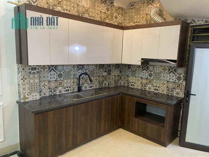 CHUYỂN CÔNG TÁC : Bán nhà Thanh Nhàn , 52m2 , 3,7 tỷ , xây nhà quá ĐẲNG CẤP