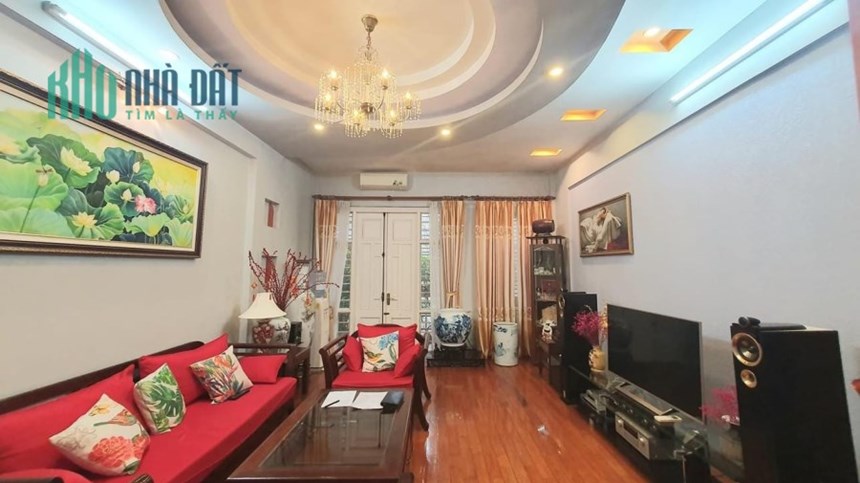 BÁN NHÀ NGUYỄN CHÍ THANH, Ô TÔ, KINH DOANH, 110m2 5T MT5M, GIÁ 20 TỶ