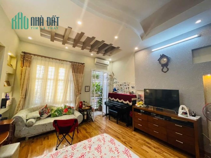 BÁN NHÀ NGUYỄN CHÍ THANH, Ô TÔ, KINH DOANH, 110m2 5T MT5M, GIÁ 20 TỶ