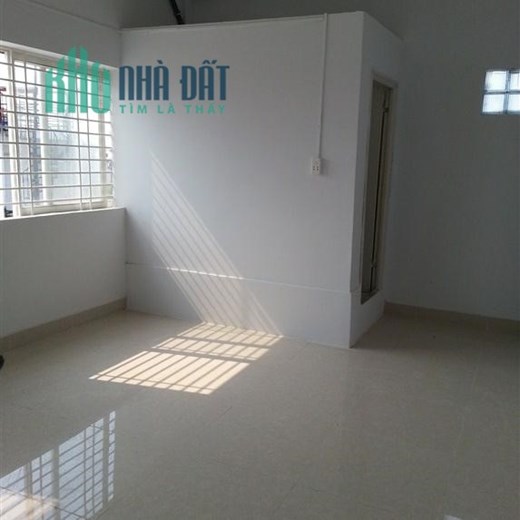 cho thuê phòng trọ giá rẻ rộng 20m2 gần trường ĐH Hà Nội, Học Viện Mật Mã giá 2tr