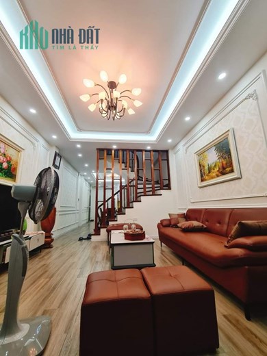BÁN NHÀ ĐƯỜNG LÁNG, ĐỐNG ĐA, Ô TÔ TRÁNH, 48M2 4T MT4.6M, GIÁ 8.6 TỶ