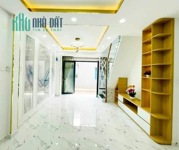 BÁn NHÀ Lê VĂn Quới 40m2 2lầu 3pn
