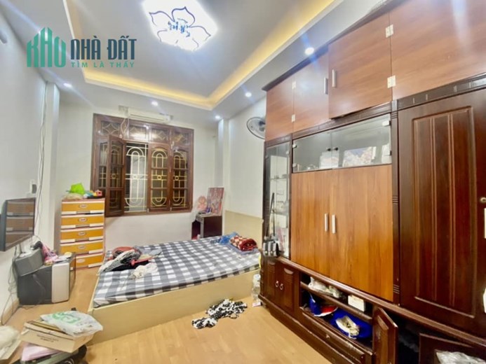 BÁN NHÀ KIM NGƯU 2 MẶT THOÁNG SÁNG GẦN ÔTÔ 40M2 4 TẦNG 4.2 TỶ