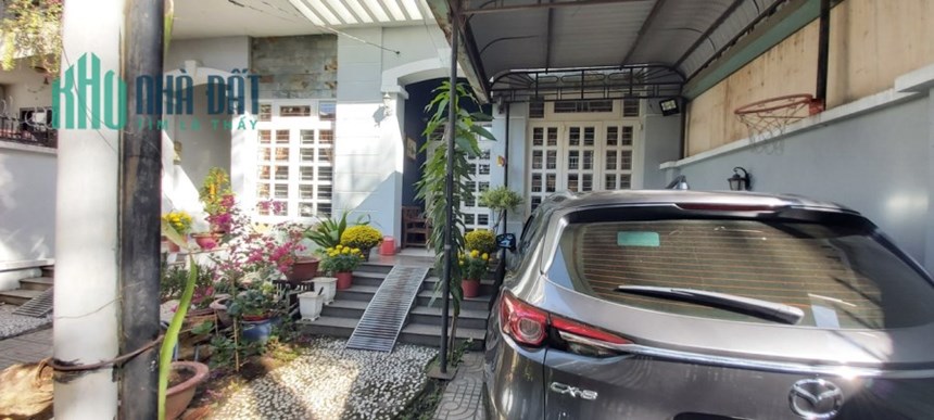 Bán nhà phố HXH - Chợ 339 Đỗ Xuân Hợp Q9, 130m2, SHR, 9.3 tỷ. Lh:0903042937.
