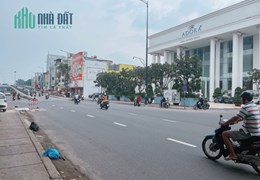 Bán nhà MT Nguyễn Kiệm 1 đời chủ. DT 5.3x13.5m, đối diện ADORA