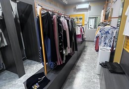 Cho thuê nhà làm shop 315/16E Lê văn sỹ, P13 Quận 3